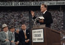 10 gangsters wilden Billy Graham omleggen, het liep echter totaal anders